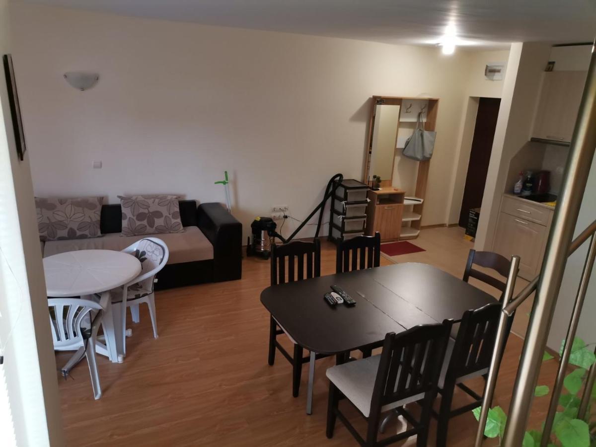 Renta Bg Apartments In Царёво Экстерьер фото