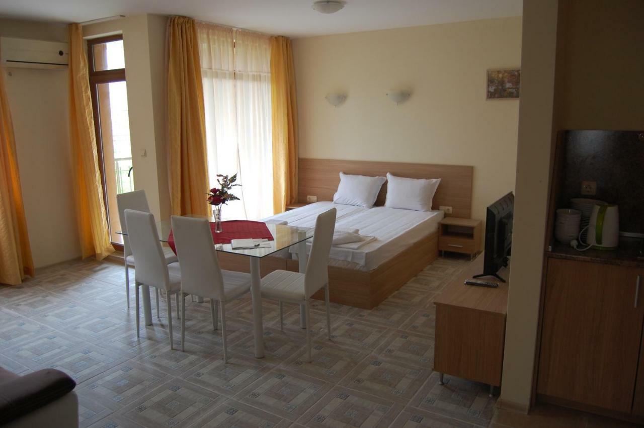 Renta Bg Apartments In Царёво Экстерьер фото